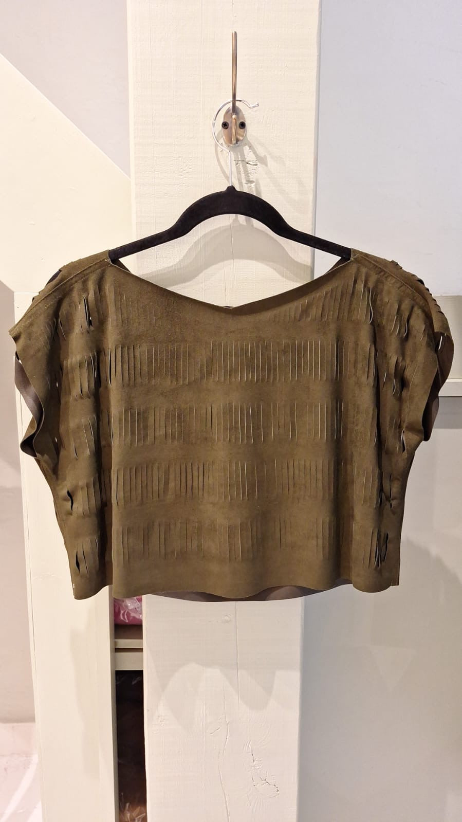 Blusa Cortes Verde Olivo