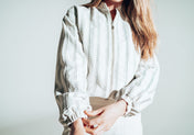 Chamarra bomber tejida blanca piel