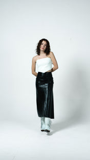 Falda Magnolia Negra Lustrado