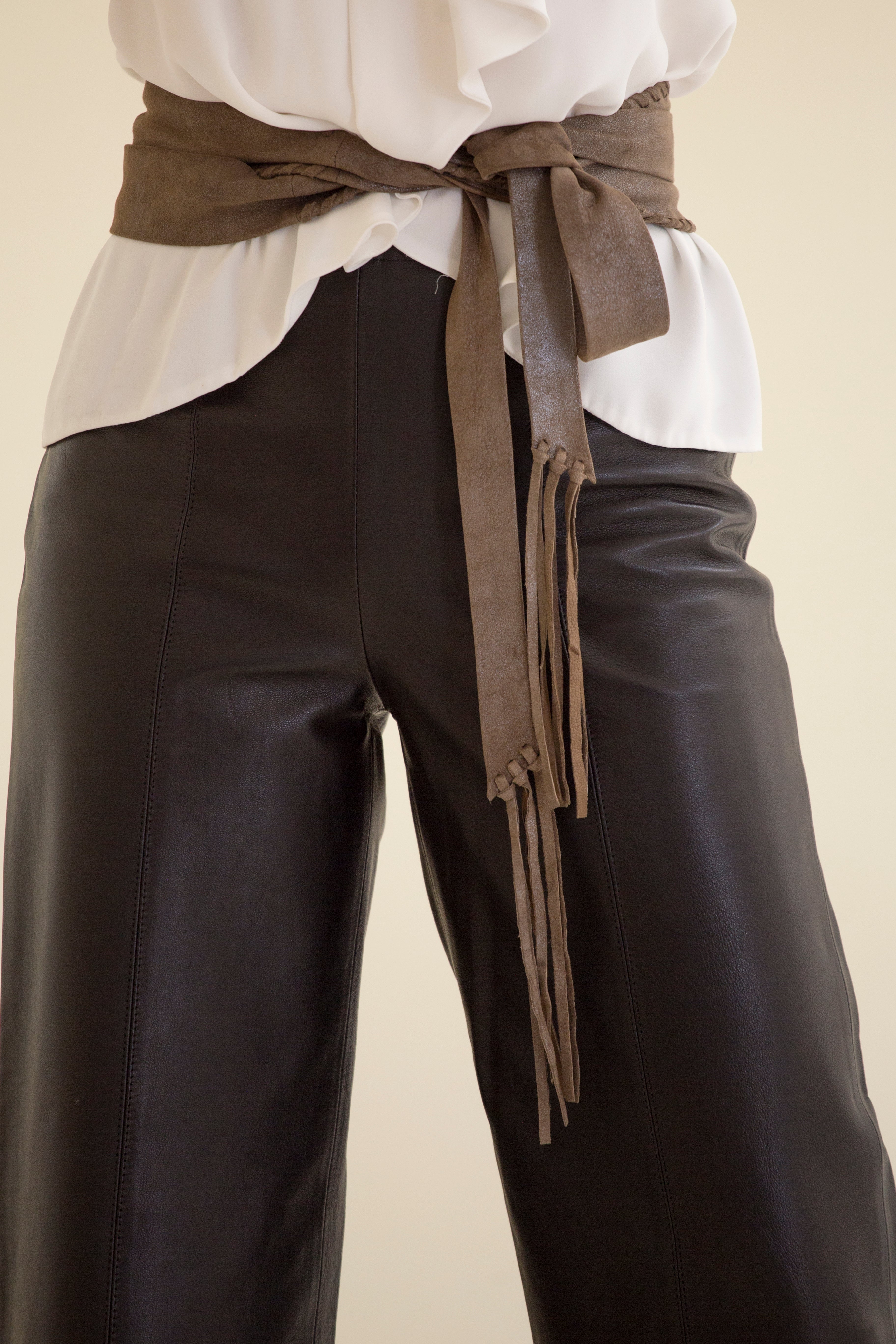 Pantalón Yolanda sin pretina Negro Mate