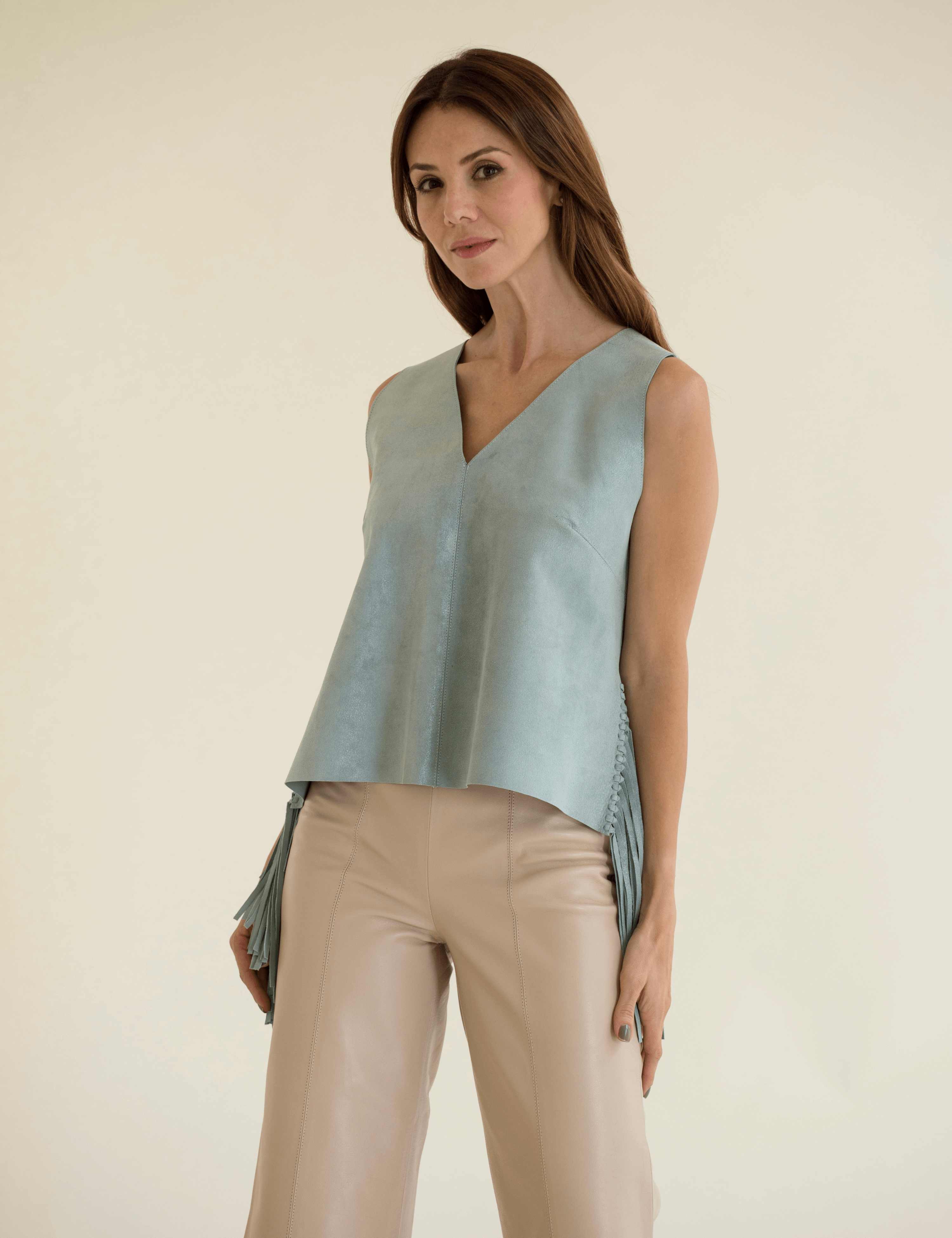Blusa_laila_tiras_menta_simbiosis__Piel_Atrio.png