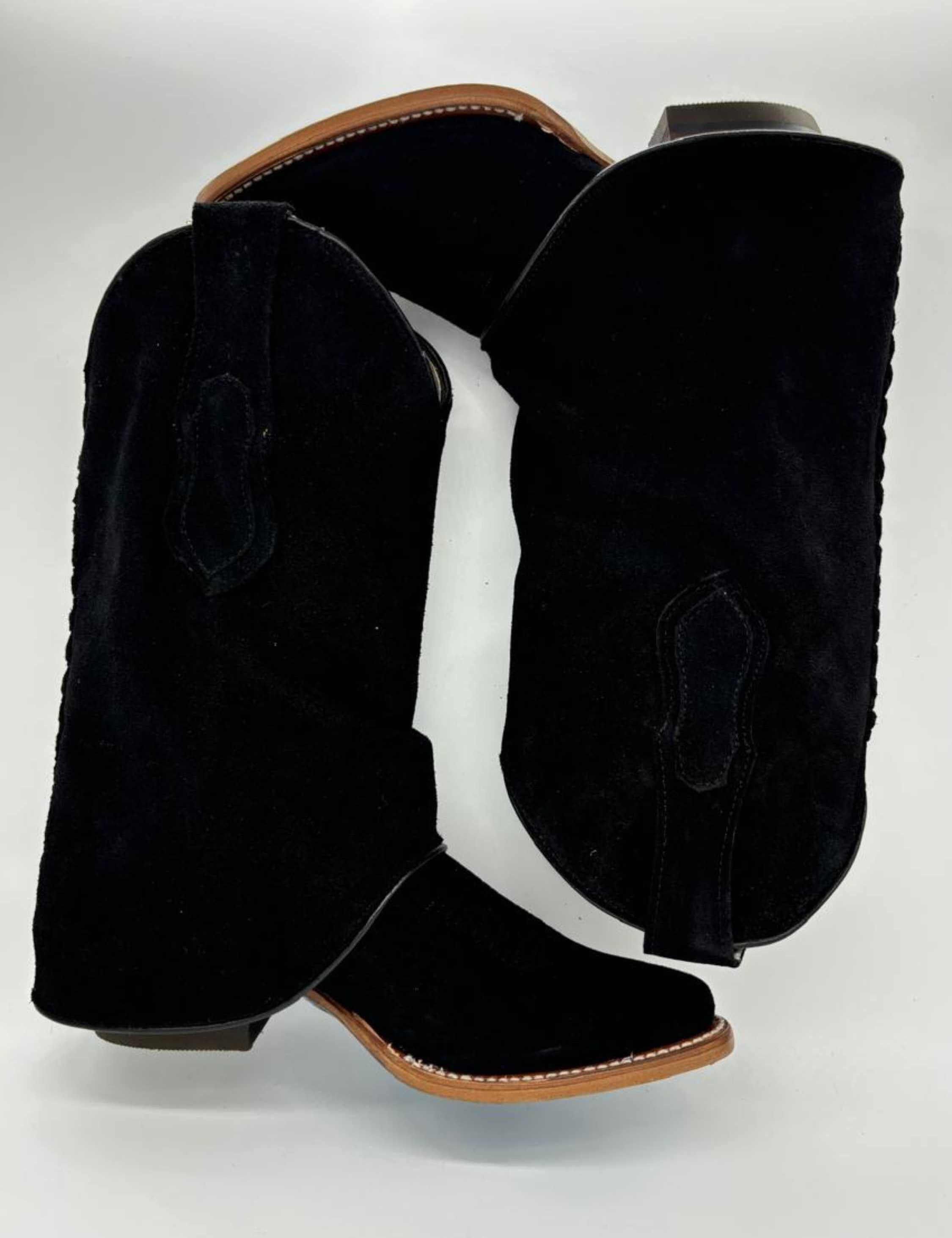 Bota_Polaina_gamuza_negra_Piel_Atrio_2.jpg