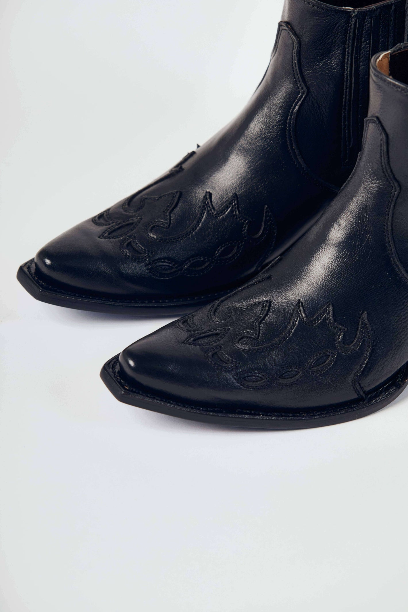 German Boot Matte Black