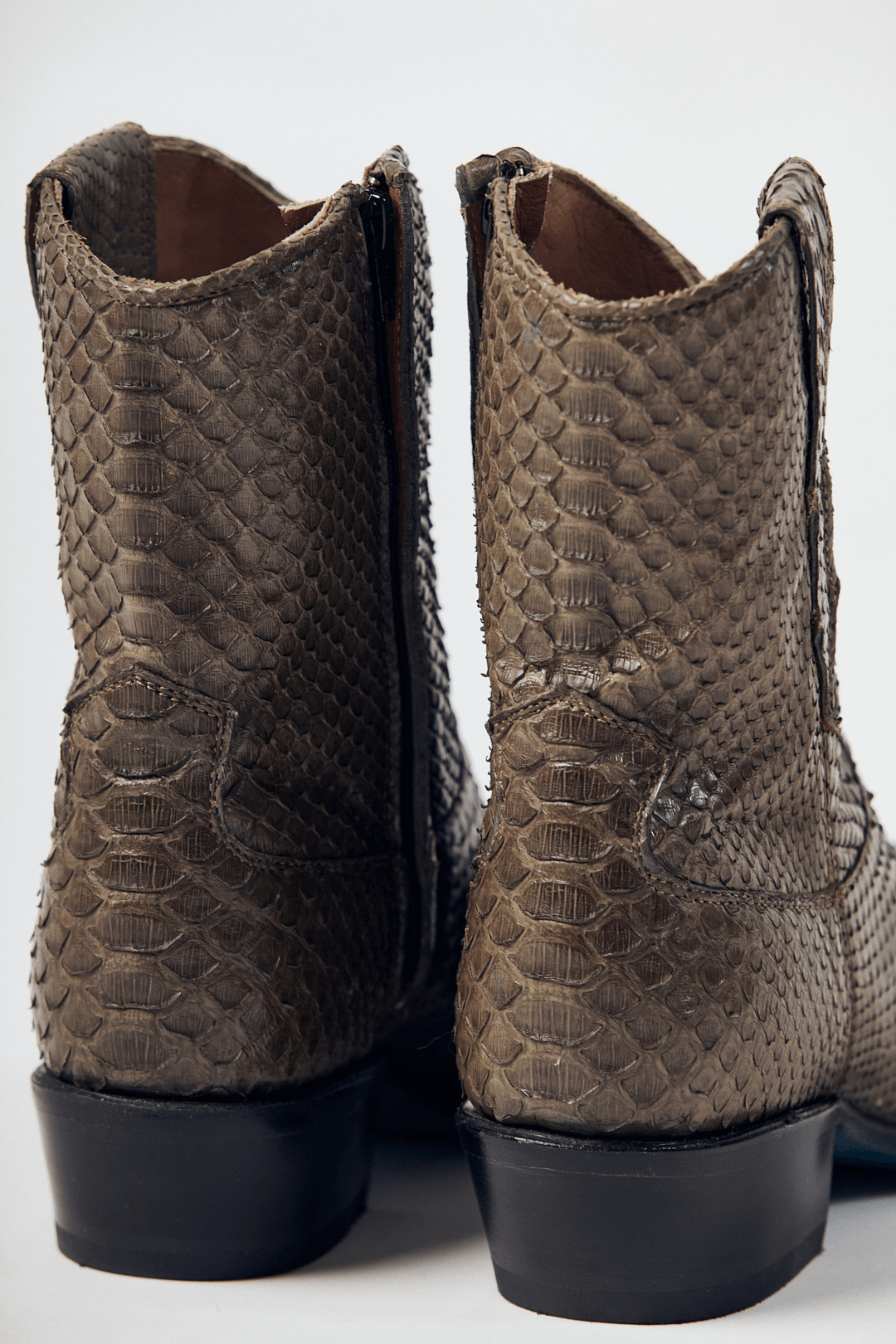 Exotic Fire Boot Grey/Swamp Green