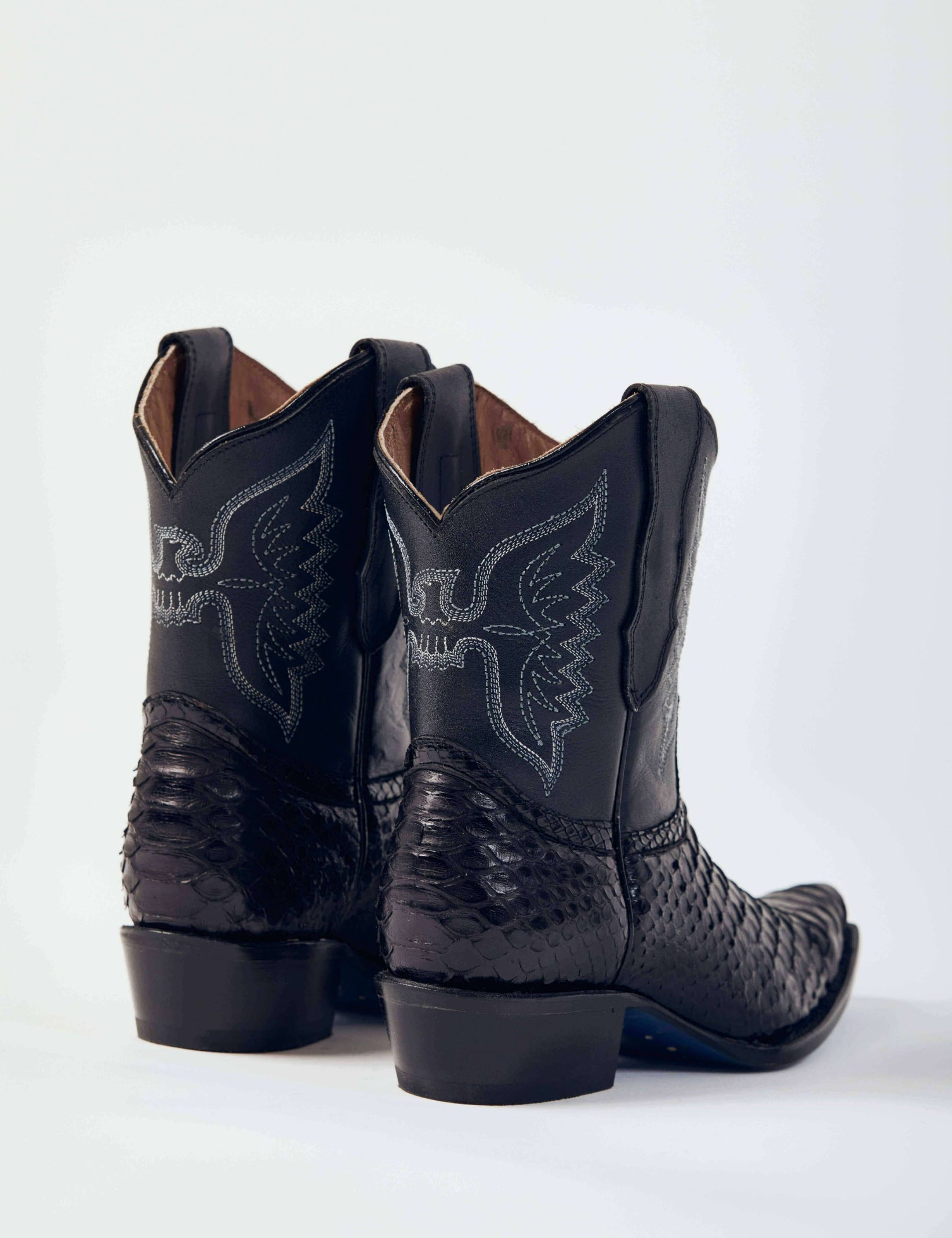 Bota_western_exotico_Piel_Atrio.jpg