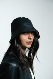 Black Shiny Bucket Hat W/Bone 