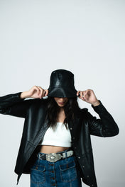 Black Shiny Bucket Hat W/Bone 