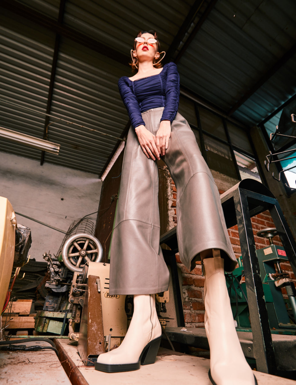 Pantalon_yolanda_culotte_gris_Piel_Atrio.jpg